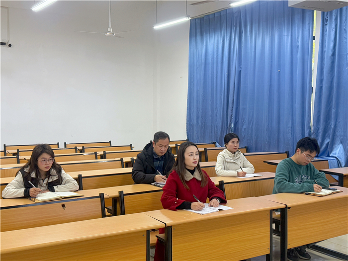 CZql_1764297114426034722.jpg IMG_4149.jpg